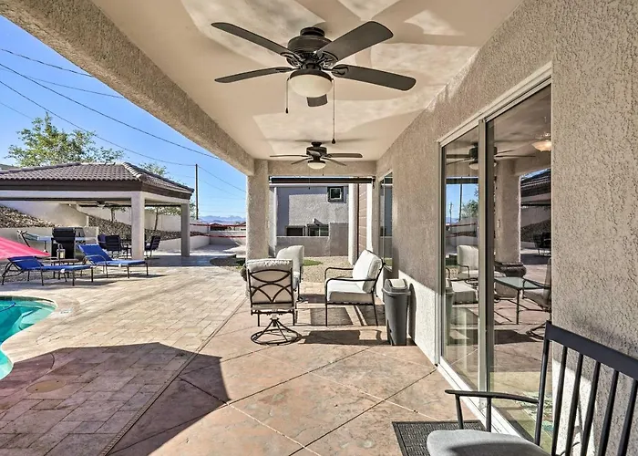Holiday home 3 Mi To Lake: Havasu W/ Pool! *